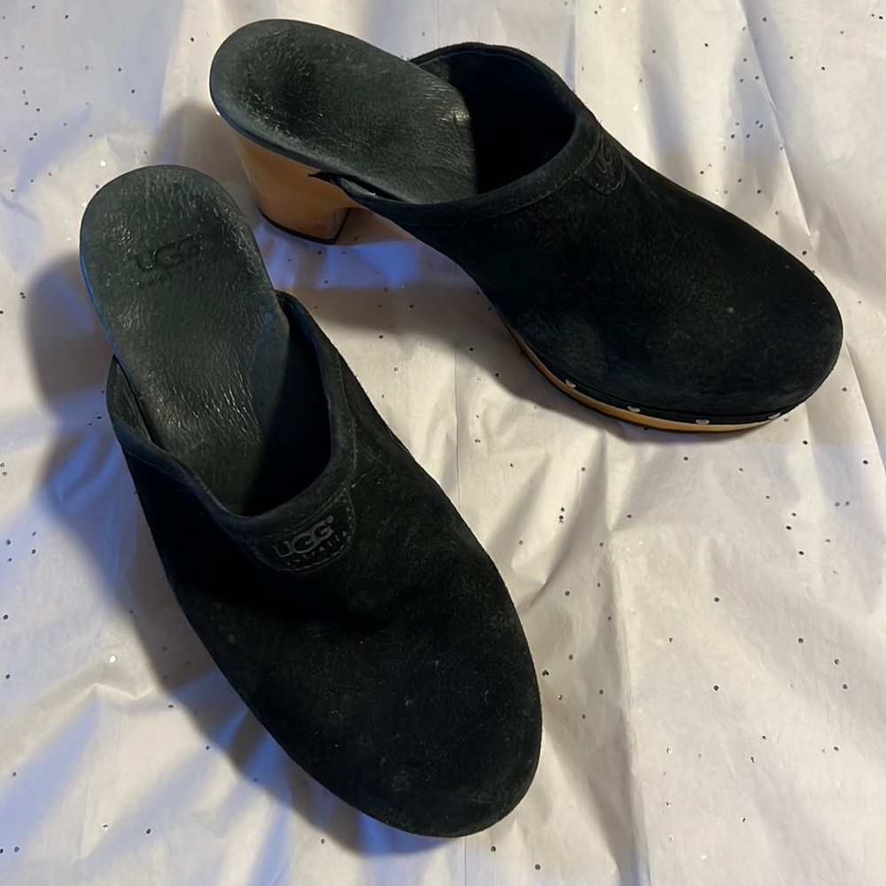UGG Abbie suede clogs